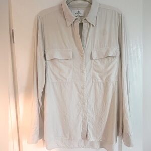Aritzia Babaton shirt